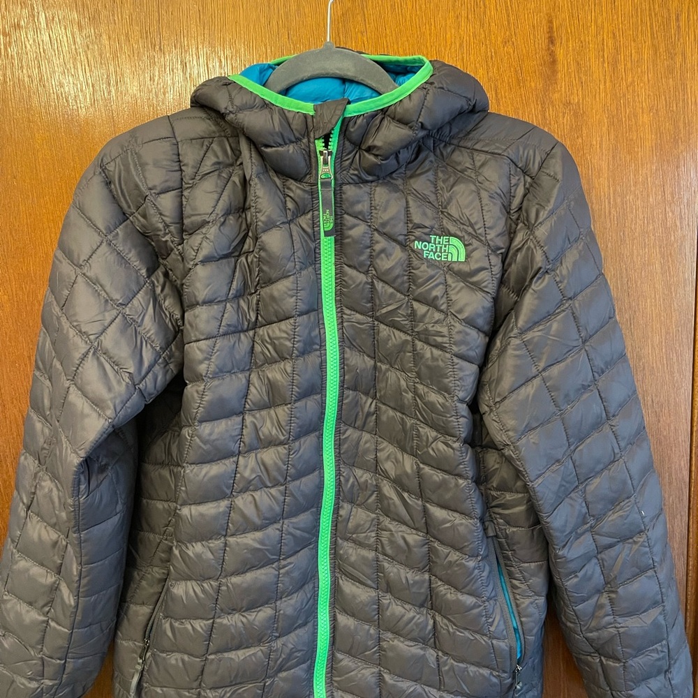 The North Face Kids Jacket - Gray with Green Accents